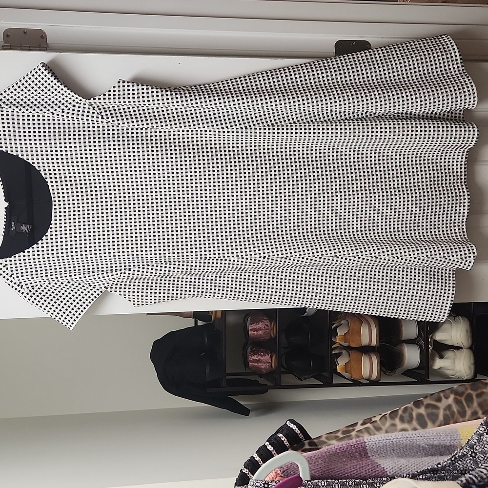 Beautiful Alfani Dress